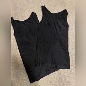 Set of 2 postpartum support tank tops